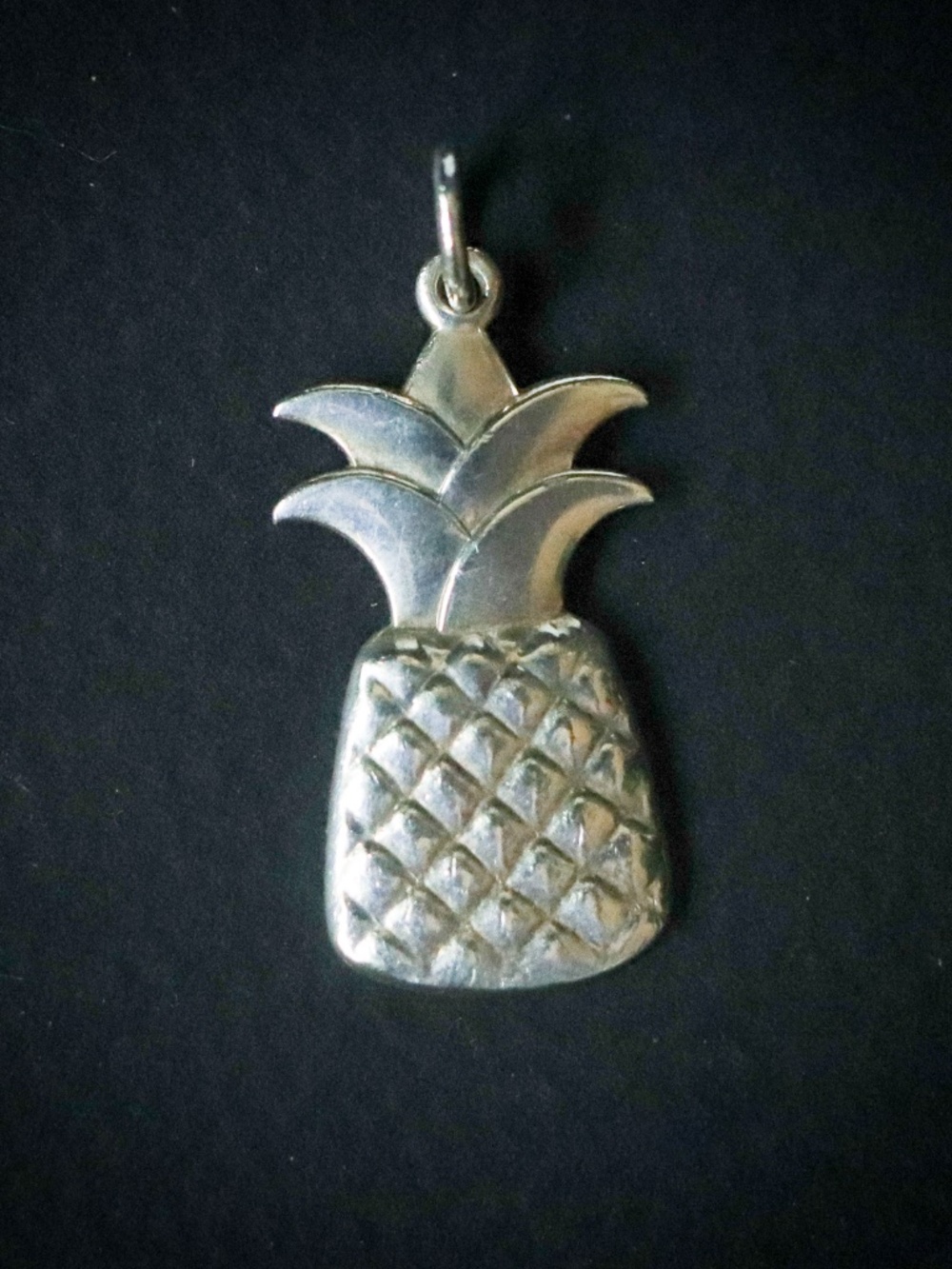 Vintage 2000 Tiffany & Co. Pineapple Pendant Sterling 925